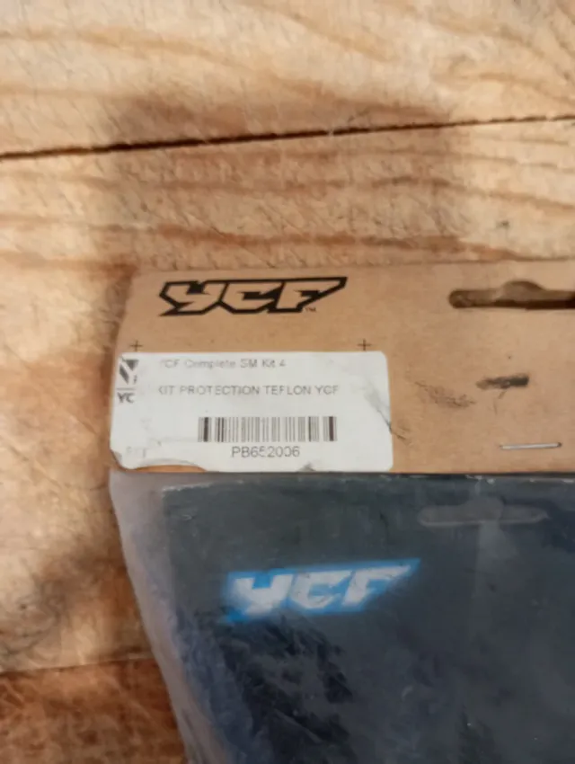 Protectores anticaída YCF rueda y estribos