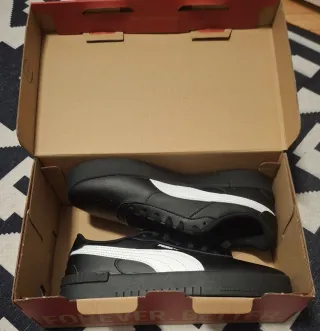 Zapatillas Puma Jola Black-White Talla 38