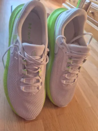 Zapatillas Under Armour Infinite Elite 2. Talla 45