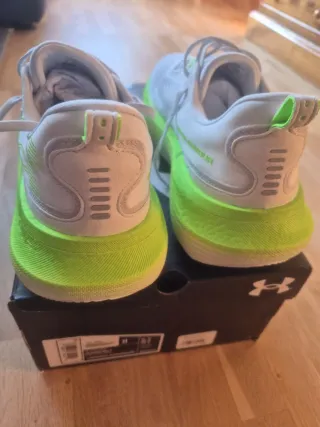 Zapatillas Under Armour Infinite Elite 2. Talla 45