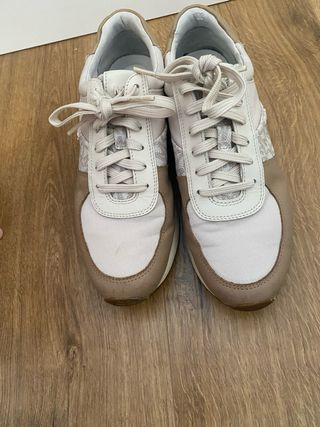 Zapatilla Michael Kors Beige y Marrón