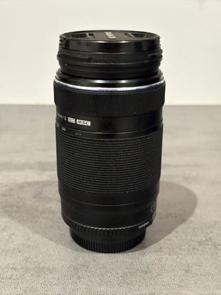 Obiettivo Olympus 75-300mm f/4.8-6.7 II MSC