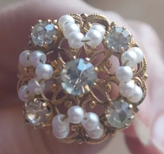 Aderezo Fallera Niña..dorado con perlas