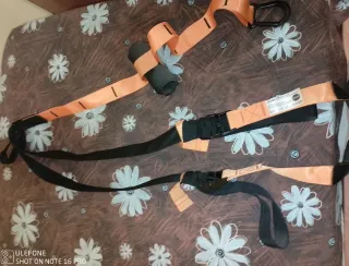 Cuerda , arnés corrector , cinta , lastres ,