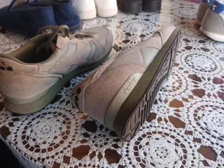 Diadora Camaro Talla 42 Verde Oliva