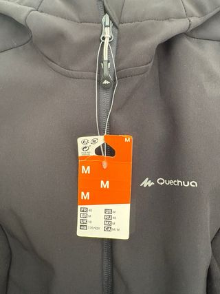Chaqueta Quechua impermeable Talla M trekking