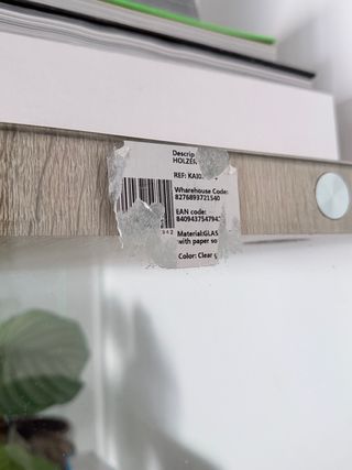 Estantería madera y cristal