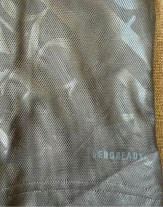 Camiseta Real Madrid Adidas Talla M Gris