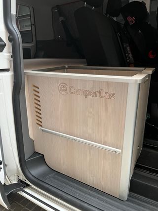 Mueble Camper VW Caravelle/Trasnporter