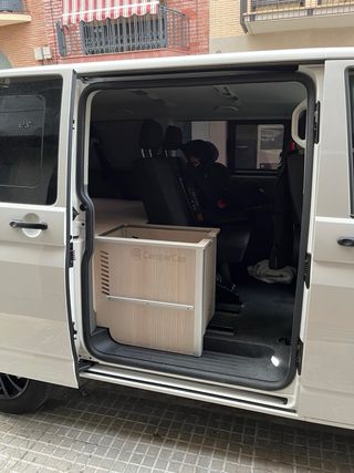 Mueble Camper VW Caravelle/Trasnporter