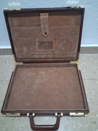 Maletín portadocumentos marrón