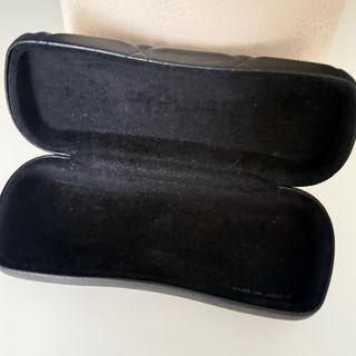 Funda de gafas Chanel acolchada