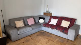 Sofá Ikea Kivik, formato L, gris 4 plazas