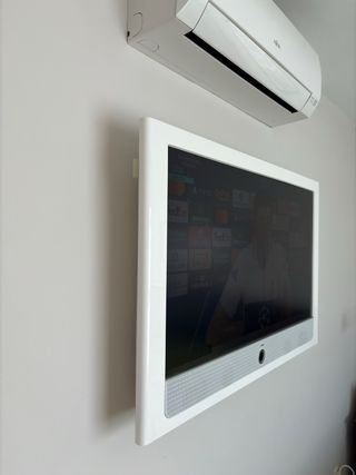 TV Loewe Connect 42 Blanca