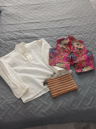 Conjunto Fallero Niño: Chaleco, Fajín y Camisa