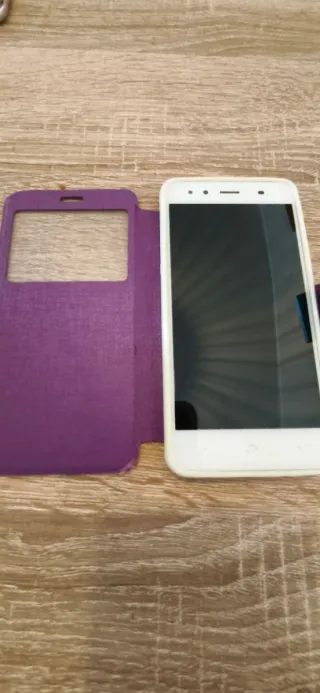 BQ Aquaris X5 Morado/Blanco