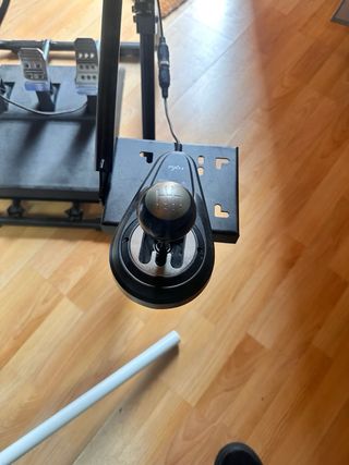 Volante Thrustmaster T150 PS4