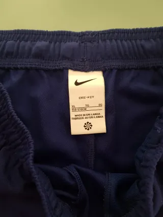 Conjunto deportivo FCB Nike azul y rojo