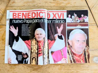 Lote Prensa Histórica: Muerte Juan Pablo II 2005