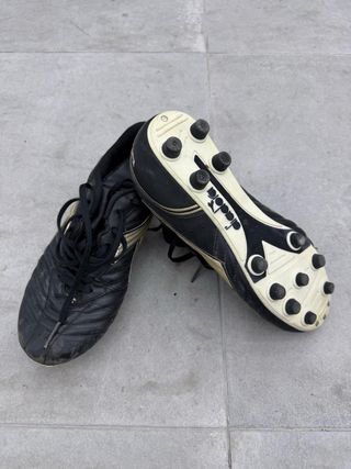 Kit Boxeo Leone Guantes y Tibiales Talla 42