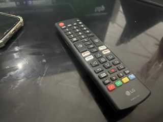 Televisión LG Smart TV 32 Negra/Azul