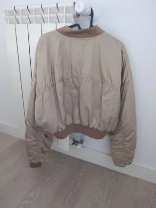 Bomber Zara Edición Limitada Corta