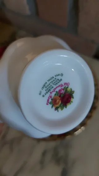 Coppia Tazzine da Thè Royal Albert