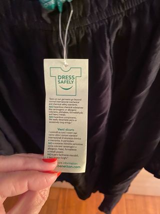 Blusa Benetton nera morbida