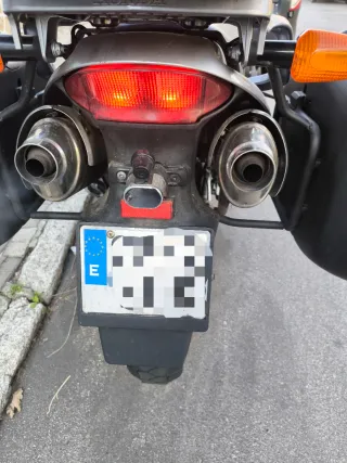 Honda Varadero 1000 Plata.