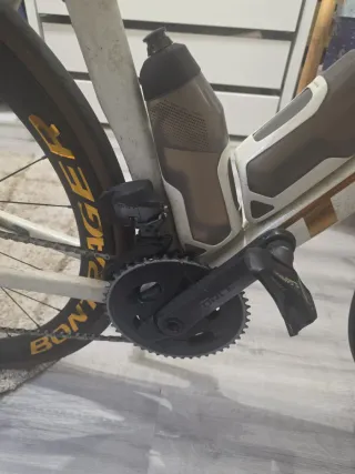 Bicicleta Trek Madone SLR8