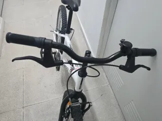 Bicicleta Rockrider ST100 20P