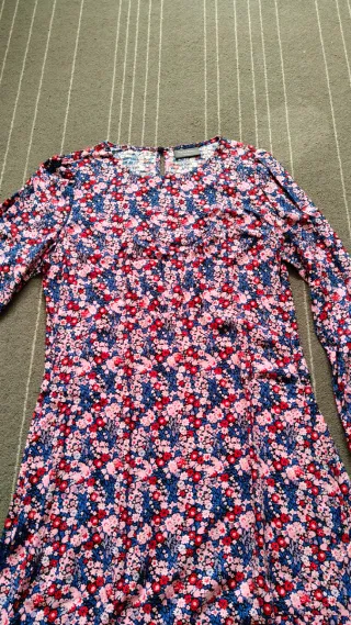 Vestido floral talla M