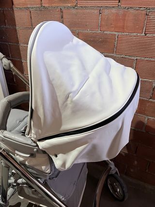 Capazo y silla Bebecar