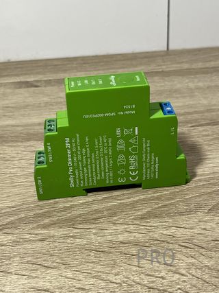 Regolatore di luce Wi-Fi/LAN Shelly