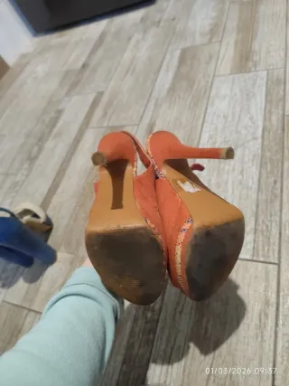 Sandalias tacón naranja con plataforma