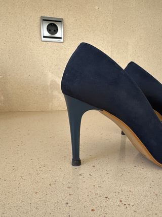 Zapatos de piel Maria Mas talla 38.