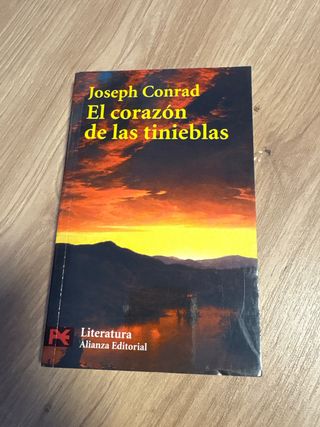 El corazon de las tinieblas / The heart of dark...