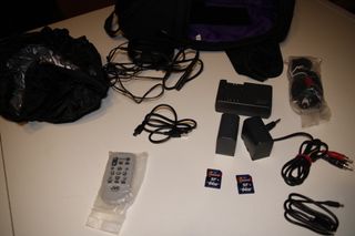 Cámara Vídeo JVC GY-HM150E ProHD + Accesorios