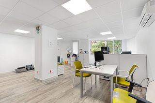 Local comercial en alquiler en Ensanche - Diputación en Alicante