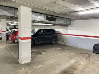 Garaje en venta en Molins de Rei