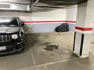 Garaje en venta en Molins de Rei