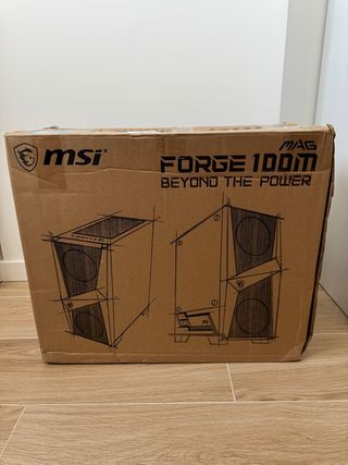 Caja Gaming MSI MAG Forge 100M