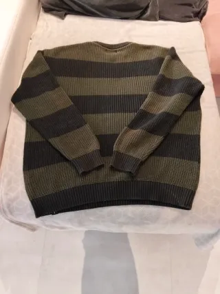 Jersey Pull&Bear rayas verde