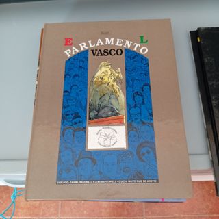 Comics El Ojo. Editorial Ikusager