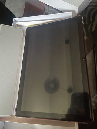 Tablet FACETEL Q6 Roja Nueva