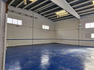 Nave industrial en venta en Sentmenat