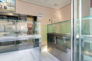 Local comercial en venta en Villayuventus-Renfe en Parla