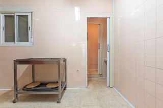 Local comercial en venta en Villayuventus-Renfe en Parla