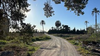 Terreno en venta en Las Bayas en Elche