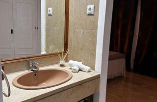 Casa adosada en alquiler en Nueva Andalucía centro en Marbella